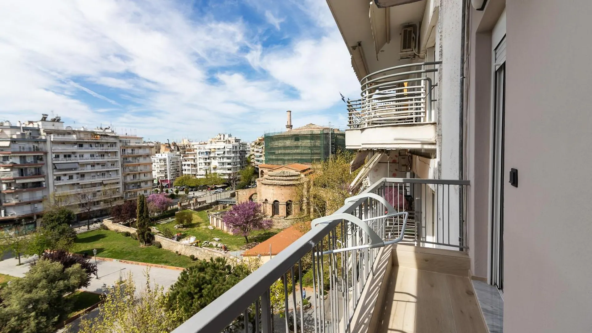 Oditee Rotonda Thessaloniki